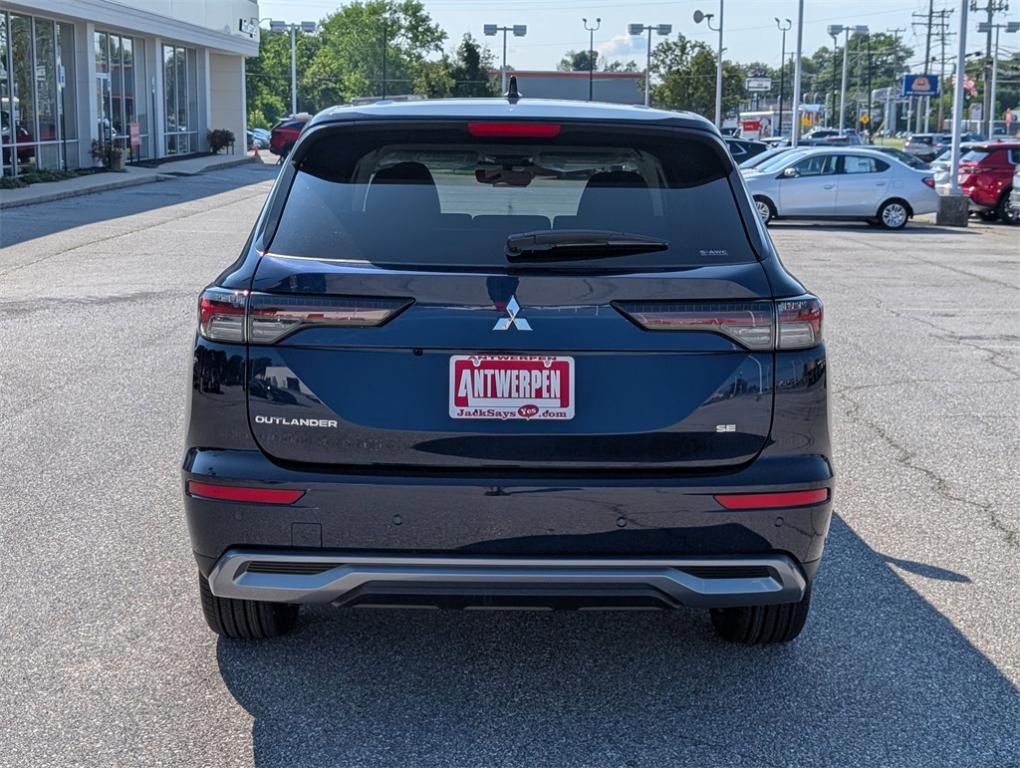 new 2025 Mitsubishi Outlander car, priced at $36,635