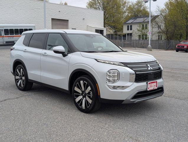 new 2025 Mitsubishi Outlander car, priced at $37,625