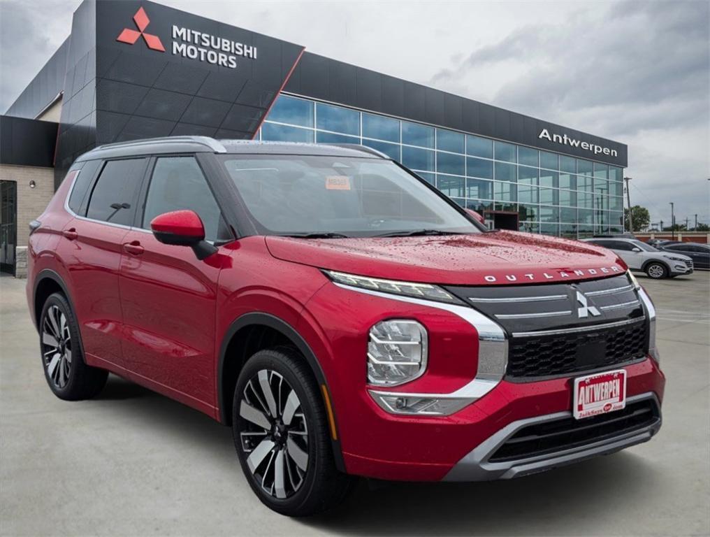 new 2025 Mitsubishi Outlander car, priced at $45,945