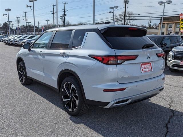 new 2024 Mitsubishi Outlander car, priced at $36,095