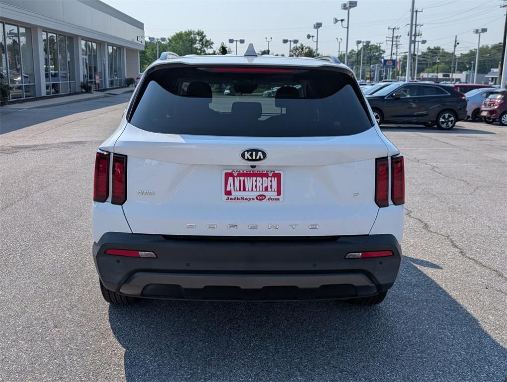 used 2021 Kia Sorento car, priced at $27,881