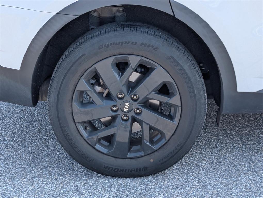 used 2021 Kia Sorento car, priced at $27,881