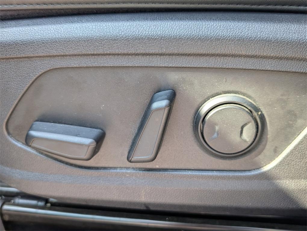 used 2021 Kia Sorento car, priced at $27,881