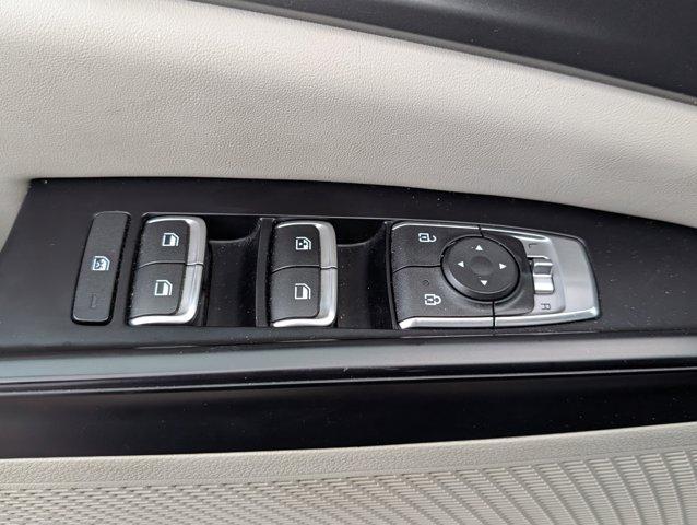 used 2024 Kia Carnival car, priced at $29,998