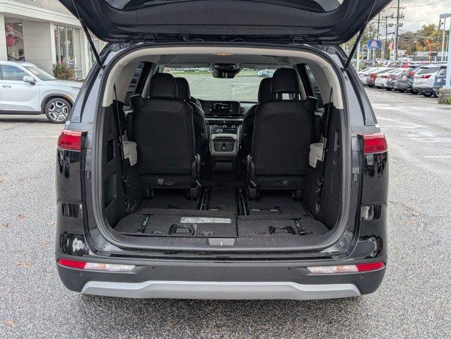 used 2024 Kia Carnival car, priced at $29,998