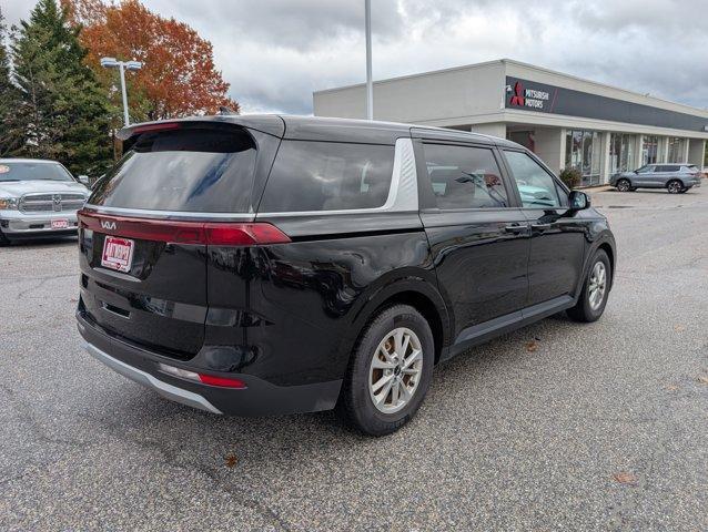 used 2024 Kia Carnival car, priced at $29,998