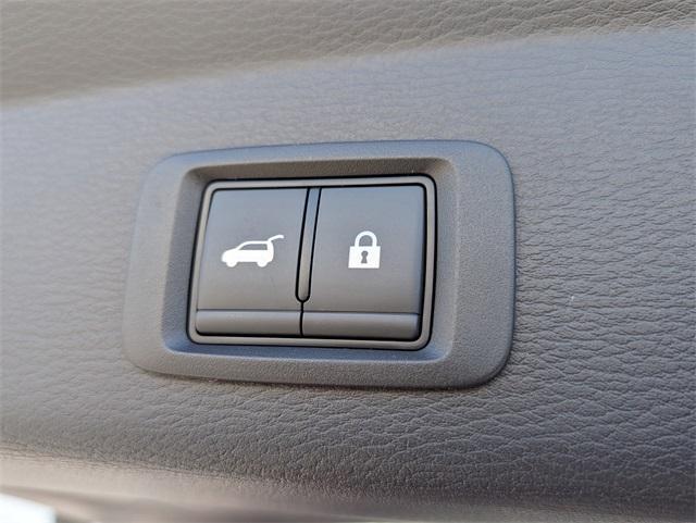 new 2025 Mitsubishi Outlander car, priced at $40,065