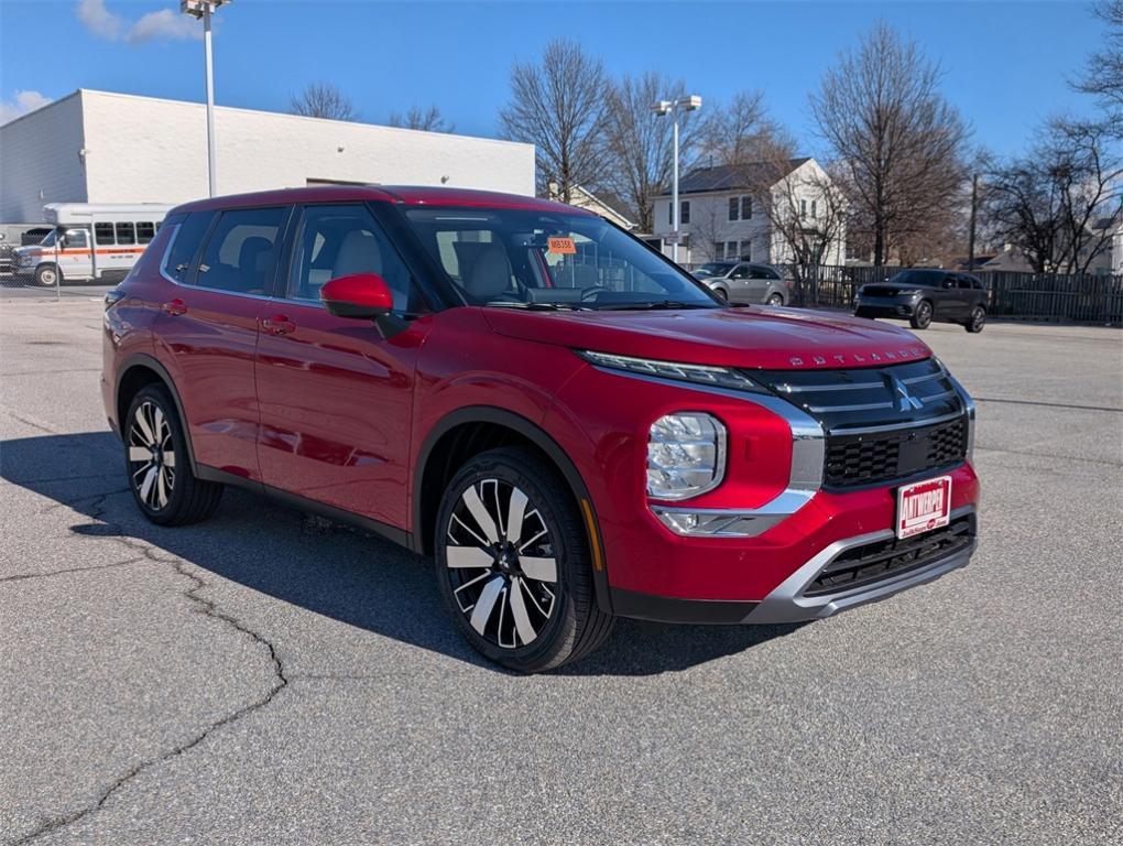 new 2025 Mitsubishi Outlander car, priced at $36,065