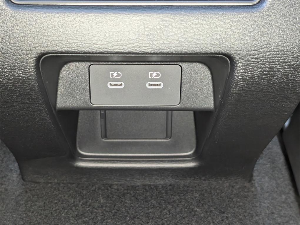 new 2025 Mitsubishi Outlander car, priced at $36,065