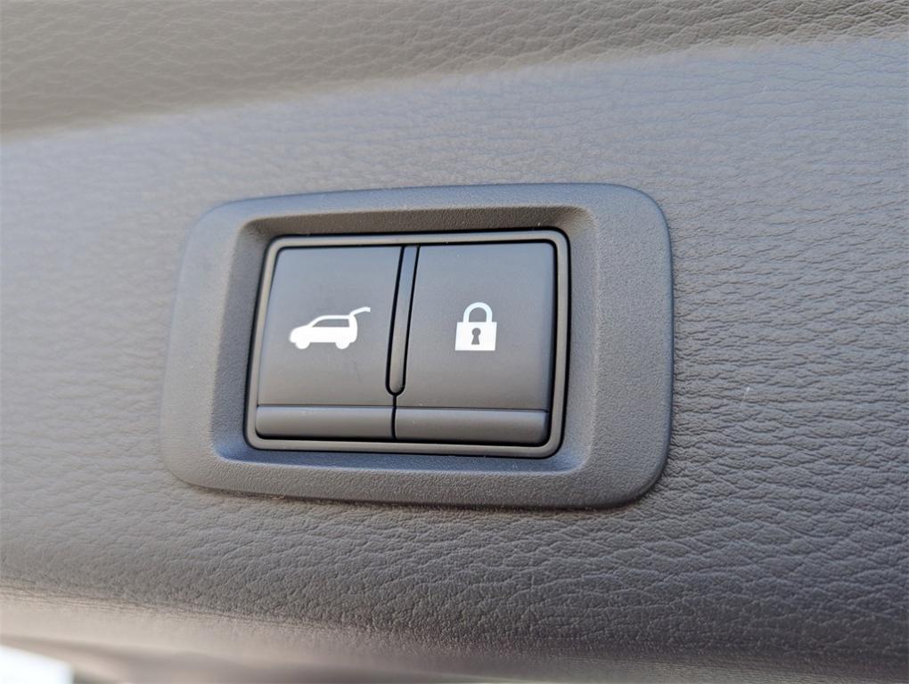 new 2025 Mitsubishi Outlander car, priced at $36,065