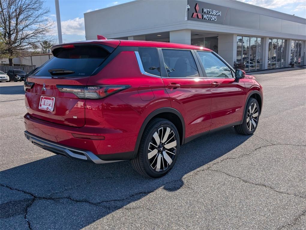 new 2025 Mitsubishi Outlander car, priced at $36,065