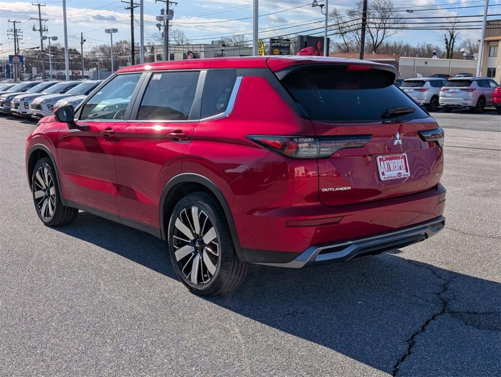 new 2025 Mitsubishi Outlander car, priced at $36,065