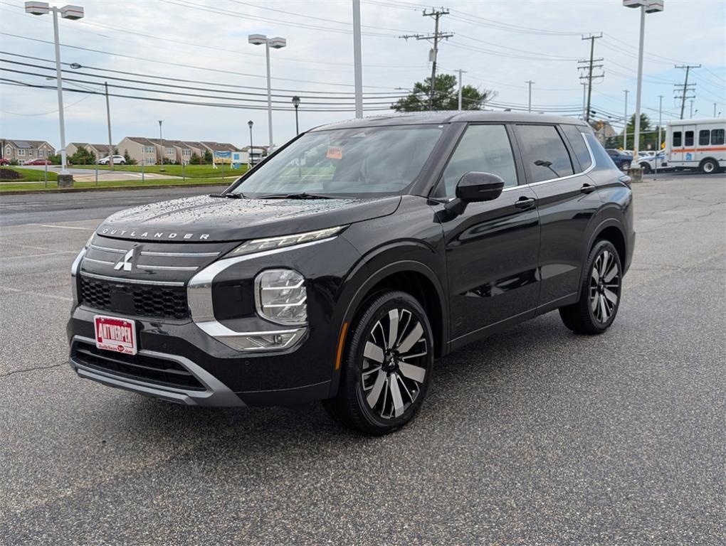 new 2025 Mitsubishi Outlander car, priced at $37,385