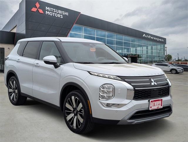 new 2025 Mitsubishi Outlander car, priced at $35,465