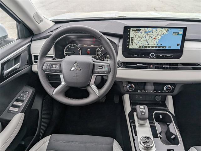 new 2025 Mitsubishi Outlander car, priced at $35,465