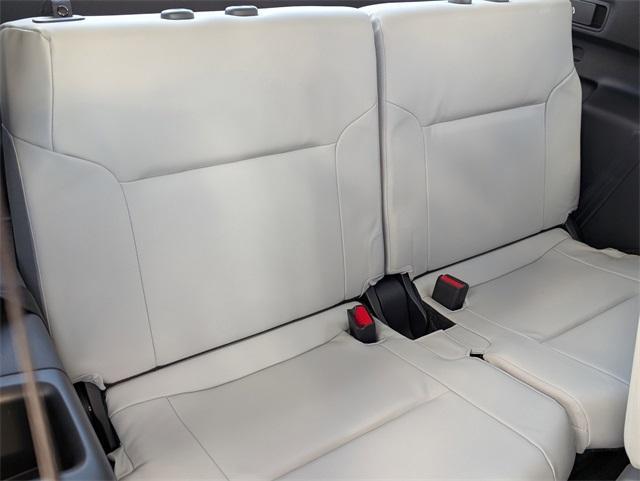 new 2025 Mitsubishi Outlander car, priced at $36,415
