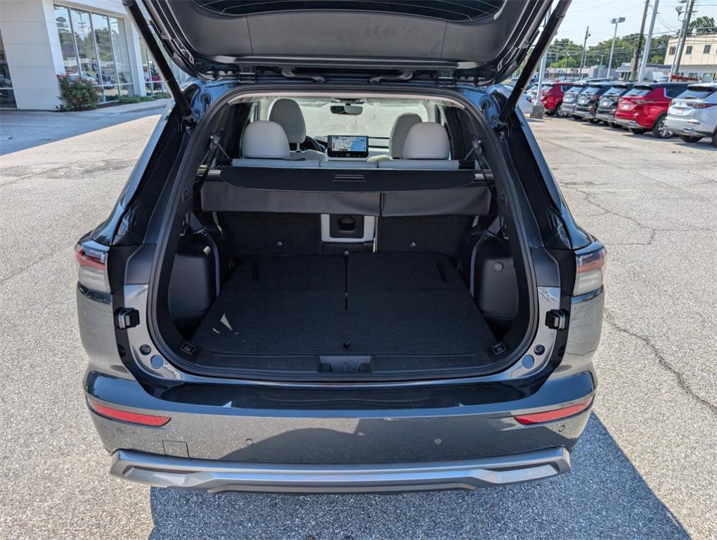 new 2025 Mitsubishi Outlander car, priced at $41,710