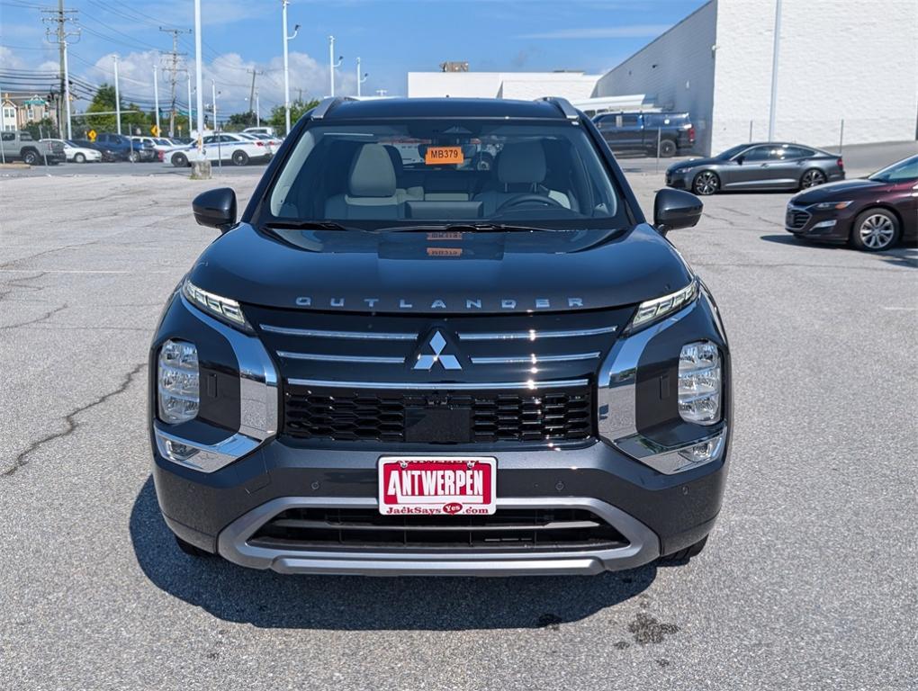new 2025 Mitsubishi Outlander car, priced at $41,710