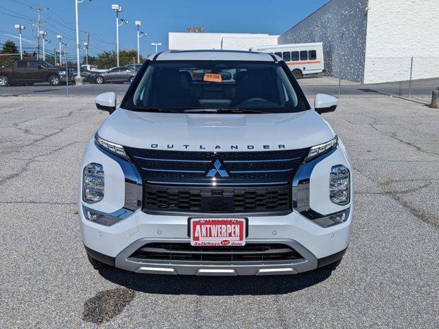 new 2024 Mitsubishi Outlander car, priced at $36,865