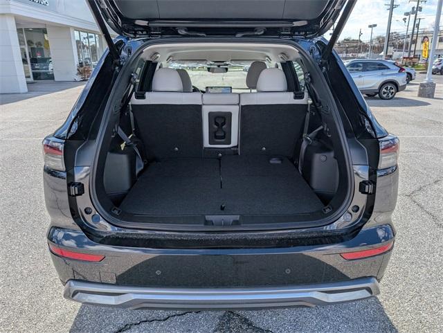 new 2025 Mitsubishi Outlander car, priced at $36,660