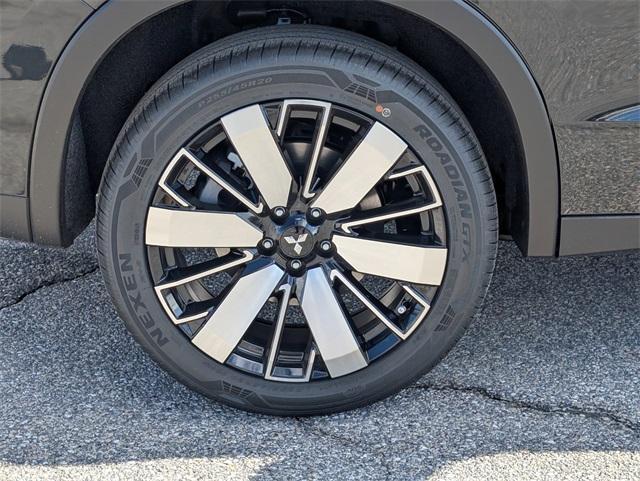new 2025 Mitsubishi Outlander car, priced at $36,660