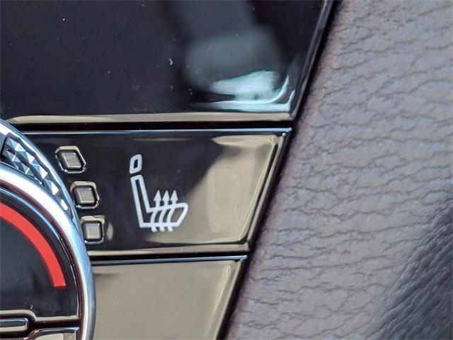 new 2025 Mitsubishi Outlander car, priced at $33,015