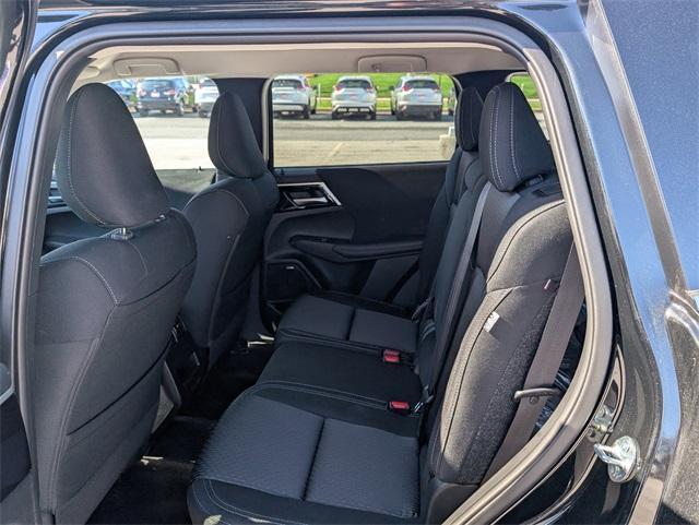 new 2025 Mitsubishi Outlander car, priced at $33,015