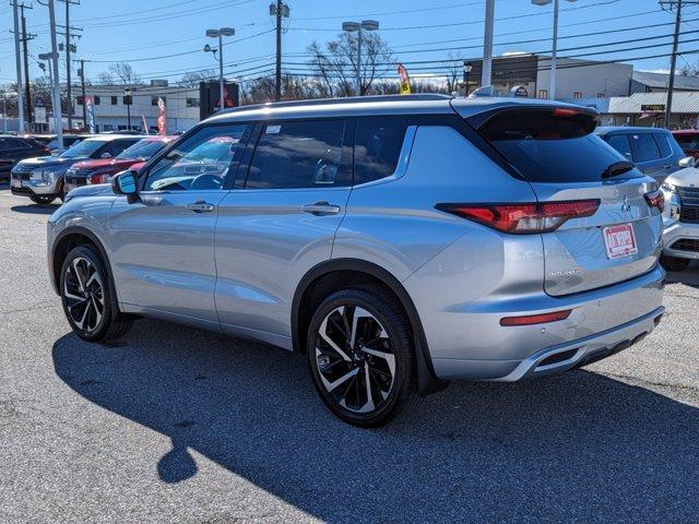 new 2024 Mitsubishi Outlander car, priced at $39,895