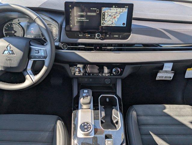 new 2025 Mitsubishi Outlander car