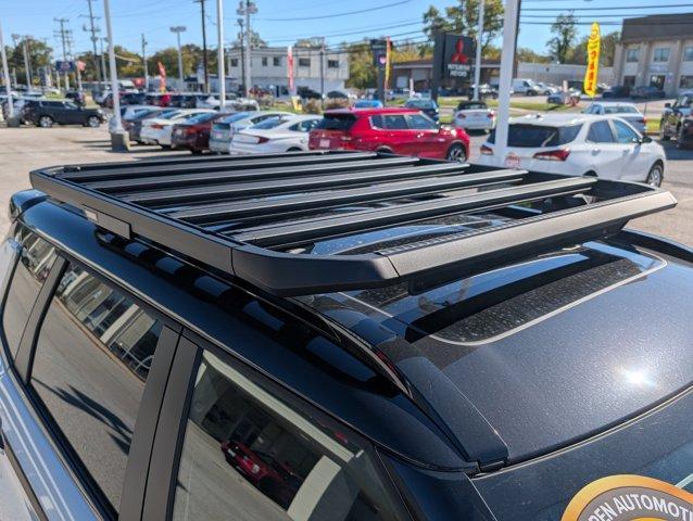 new 2025 Mitsubishi Outlander car