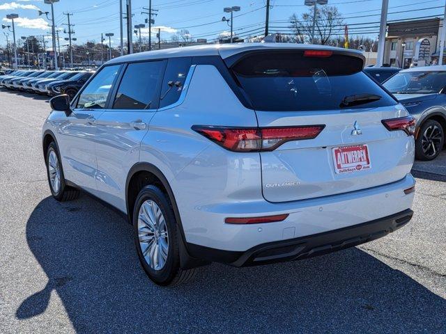 new 2024 Mitsubishi Outlander car, priced at $32,510