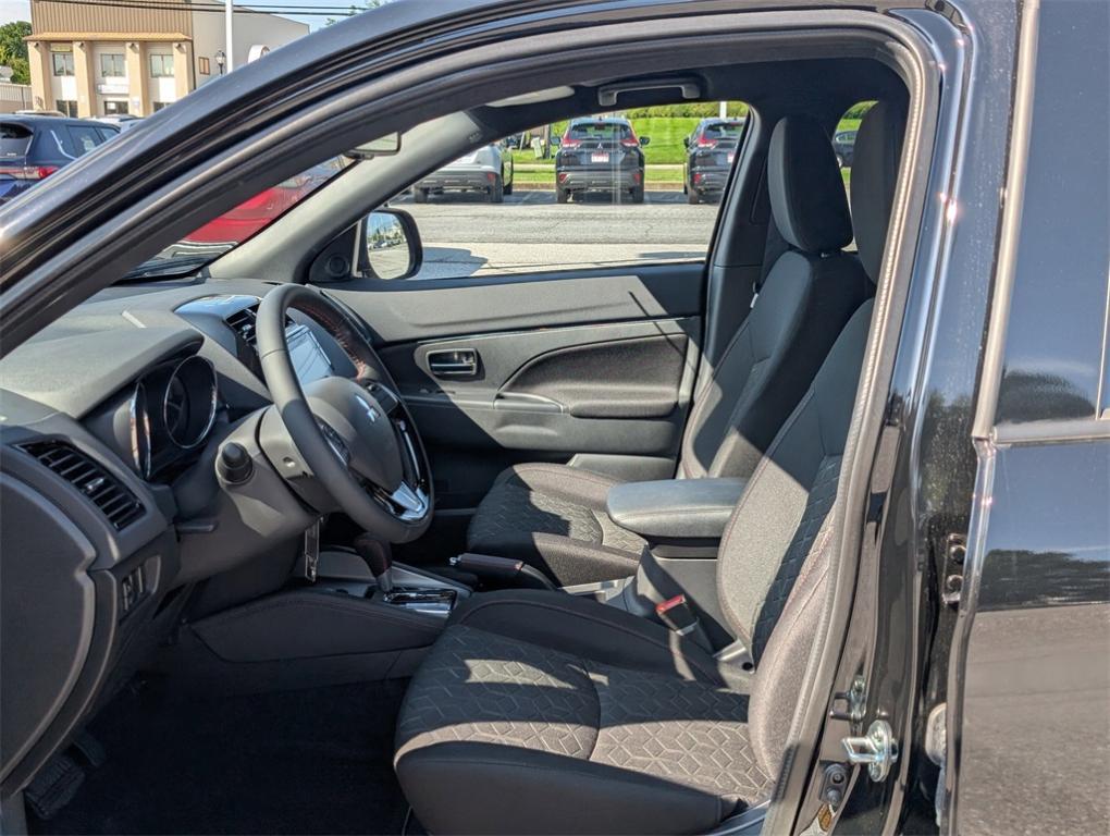 new 2025 Mitsubishi Outlander Sport car, priced at $28,708