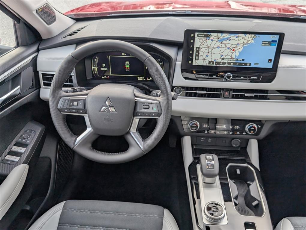 new 2025 Mitsubishi Outlander car, priced at $40,430