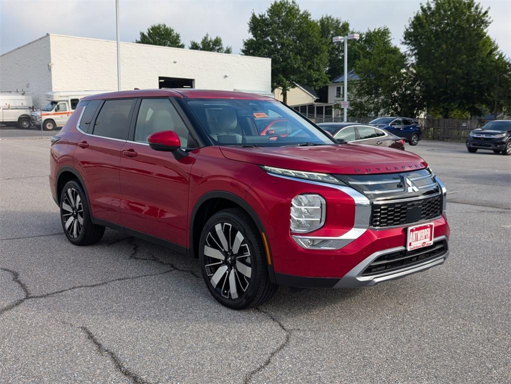 new 2025 Mitsubishi Outlander car, priced at $40,430