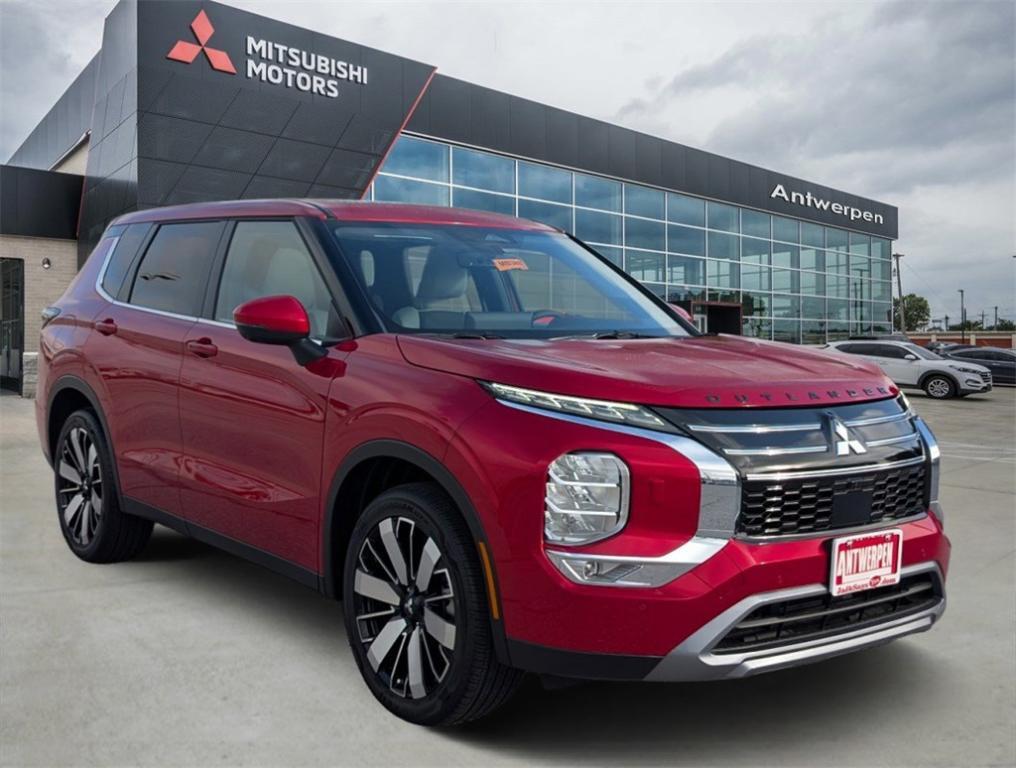 new 2025 Mitsubishi Outlander car, priced at $40,430