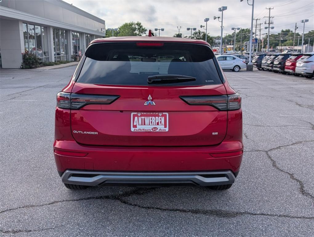 new 2025 Mitsubishi Outlander car, priced at $40,430