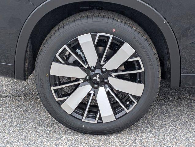 new 2025 Mitsubishi Outlander car, priced at $45,590