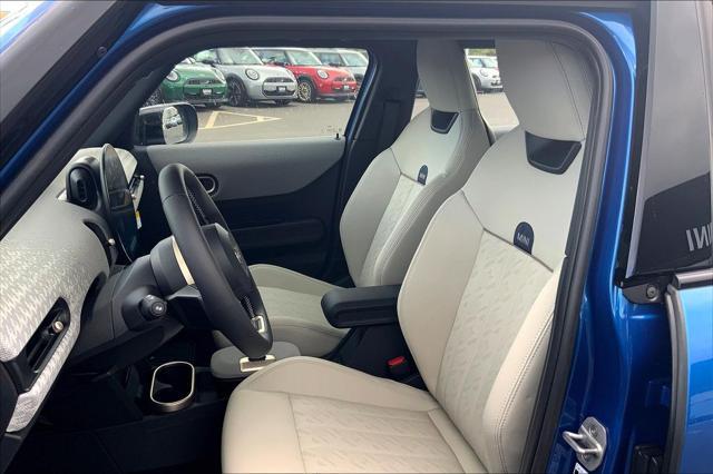 new 2025 MINI Hardtop car, priced at $37,345