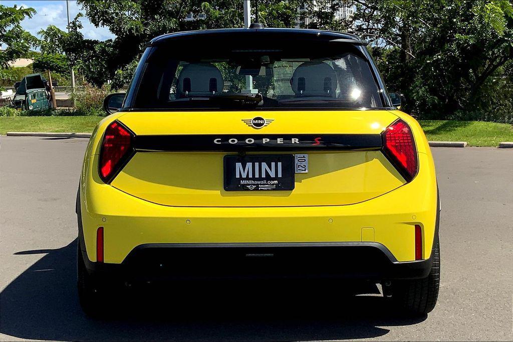 new 2026 MINI Hardtop car, priced at $39,325