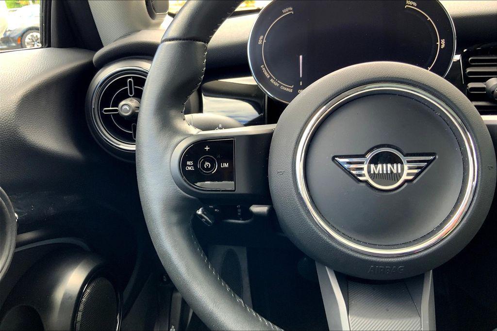 used 2024 MINI Hardtop car, priced at $27,295