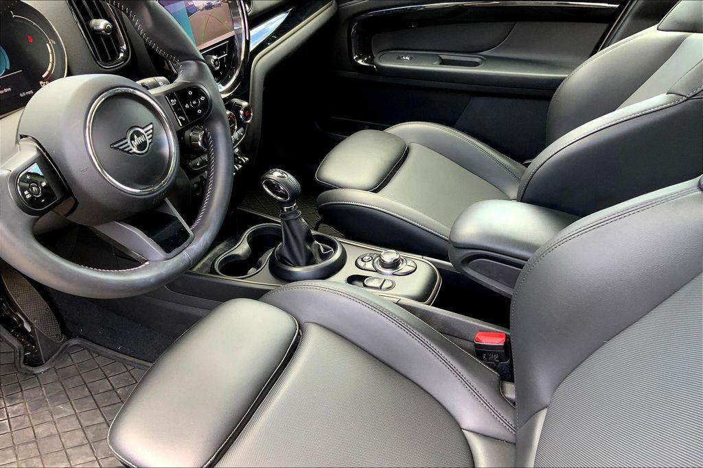 used 2023 MINI SE Countryman car, priced at $39,995