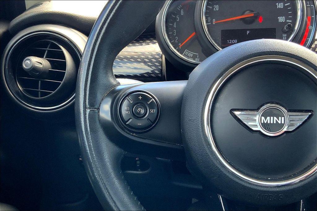 used 2018 MINI Hardtop car, priced at $18,495