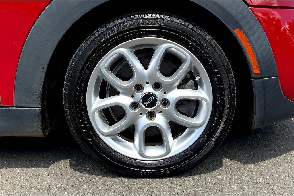 used 2018 MINI Hardtop car, priced at $18,495