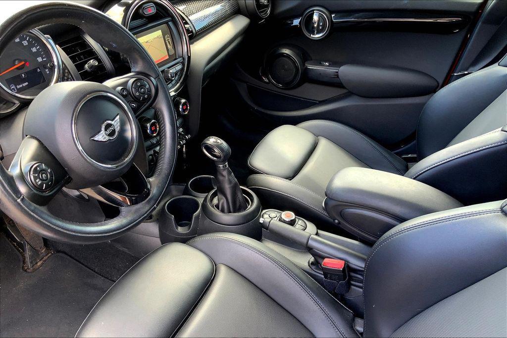 used 2018 MINI Hardtop car, priced at $18,495