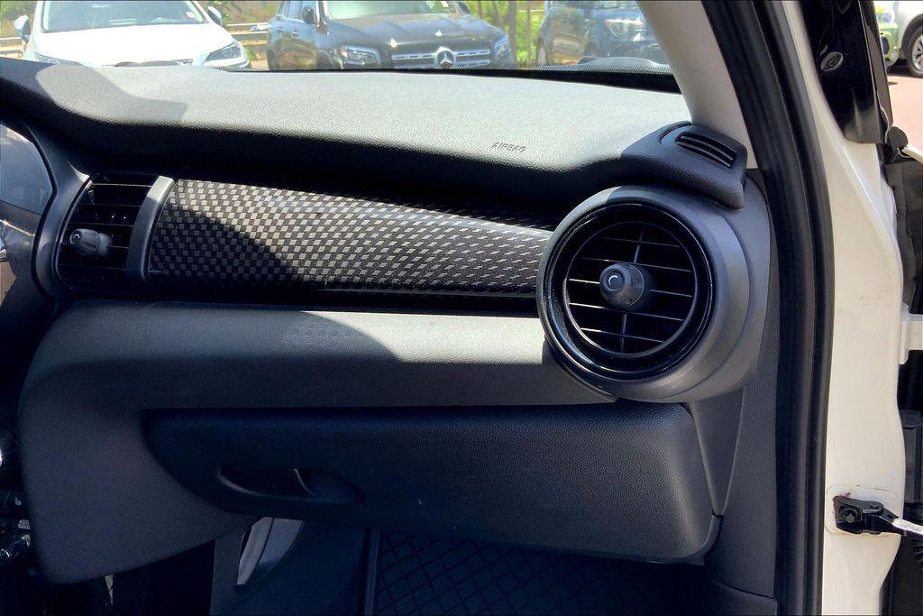 used 2021 MINI Hardtop car, priced at $22,495