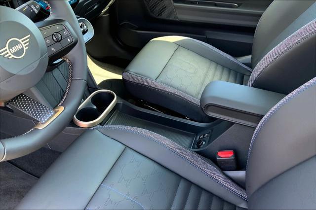new 2025 MINI Hardtop car, priced at $37,380