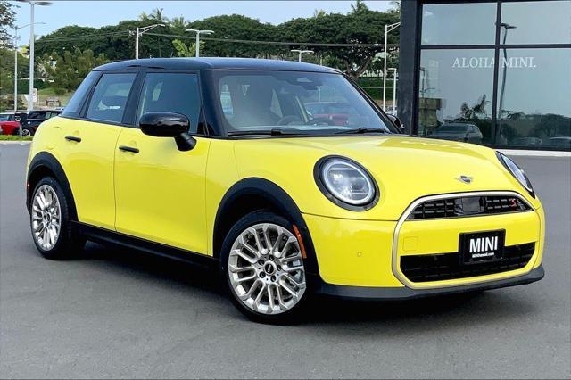 new 2025 MINI Hardtop car, priced at $37,075
