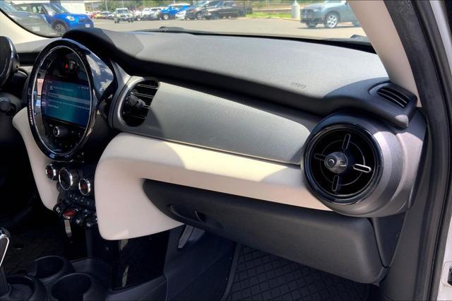 used 2022 MINI Hardtop car, priced at $26,995