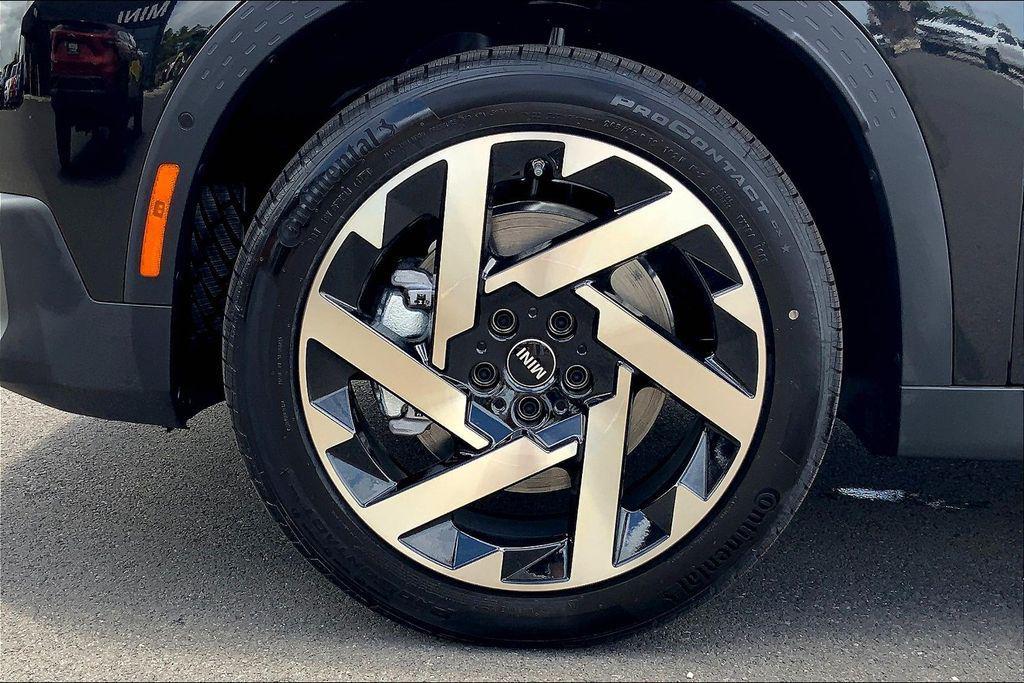 new 2025 MINI Countryman car, priced at $43,525