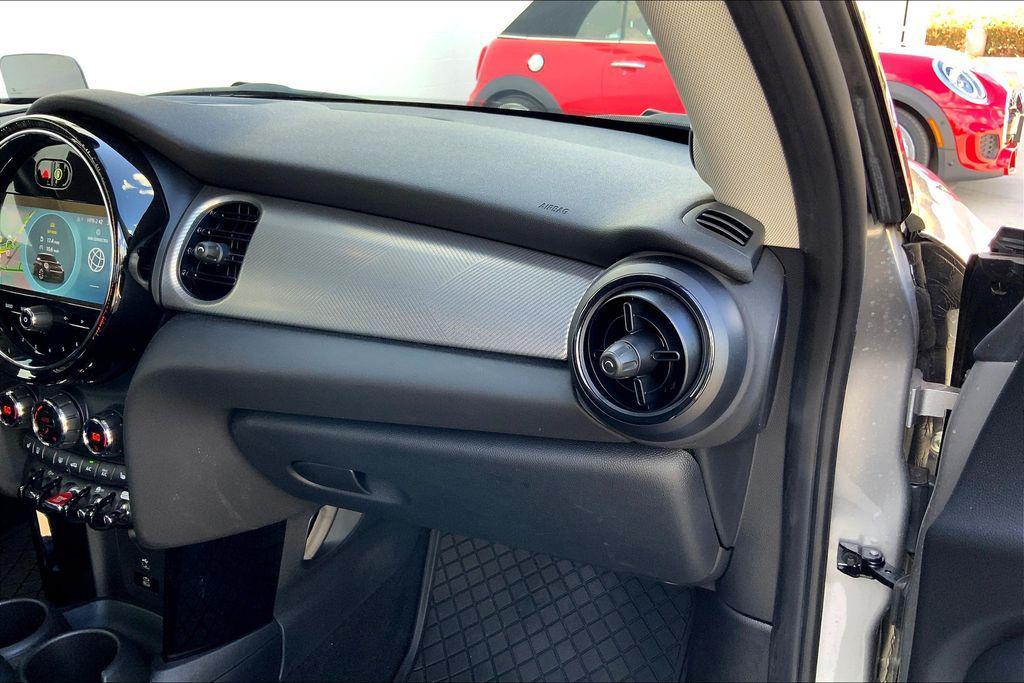 used 2024 MINI Hardtop car, priced at $32,295